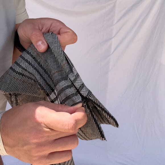 Zara Mens plaid pants - size 30 - Picture 3 of 4